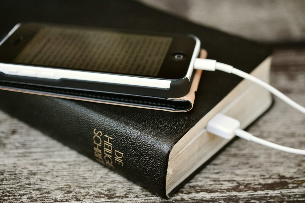 bible-2690301 bible-2690301