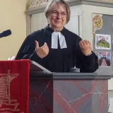  Pfarrerin Elisabeth Eschweiler eröffnete den Festgottesdienst. © Julia Otto